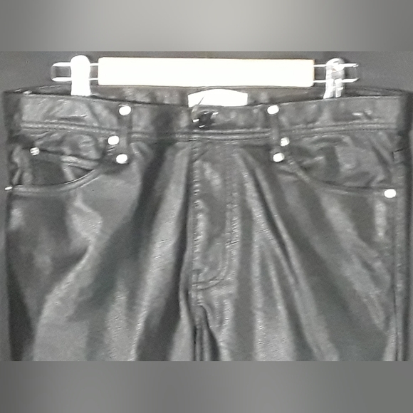 MEN’S BLACK FAUX LEATHER PANTS, 32/32 - Picture 5 of 12